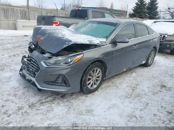5NPE24AF4KH790824 2019 HYUNDAI SONATA - Image 2