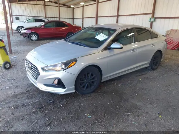 5NPE24AF4KH794193 2019 HYUNDAI SONATA - Image 2
