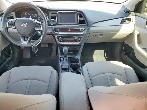 5NPE24AF4KH794338 2019 HYUNDAI SONATA - Image 8