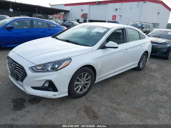 5NPE24AF4KH794548 2019 HYUNDAI SONATA - Image 2