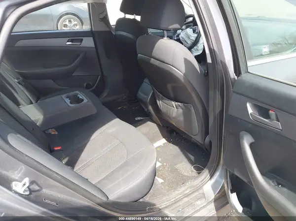5NPE24AF4KH795652 2019 HYUNDAI SONATA - Image 8