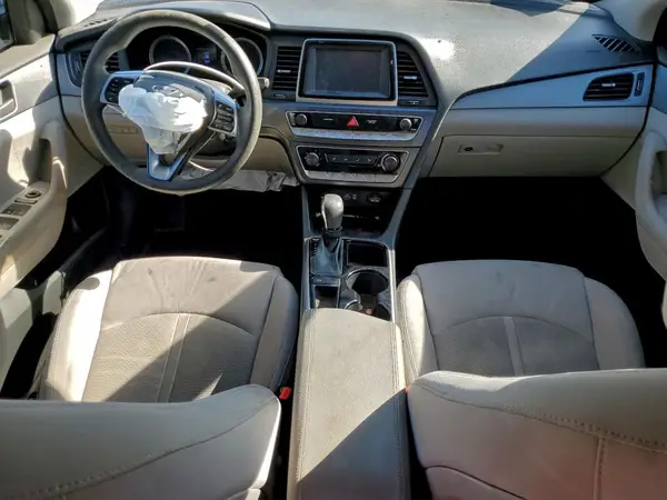 5NPE24AF4KH796123 2019 HYUNDAI SONATA - Image 8