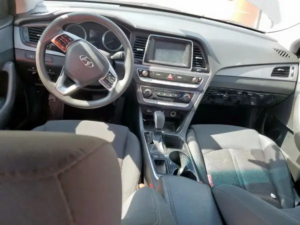 5NPE24AF4KH796543 2019 HYUNDAI SONATA - Image 8
