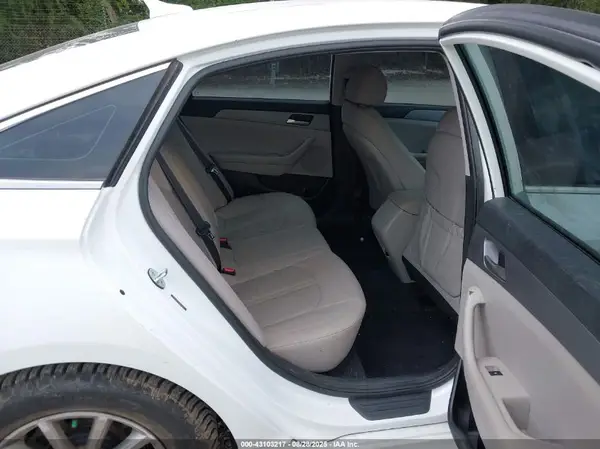 5NPE24AF4KH797790 2019 HYUNDAI SONATA - Image 8