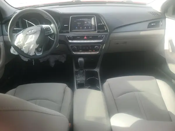 5NPE24AF4KH798146 2019 HYUNDAI SONATA - Image 8