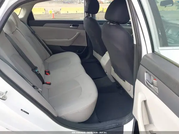 5NPE24AF4KH799507 2019 HYUNDAI SONATA - Image 8