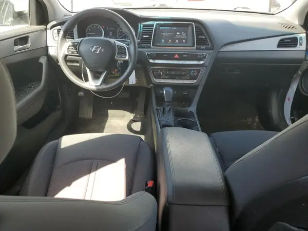 5NPE24AF4KH800218 2019 HYUNDAI SONATA - Image 8