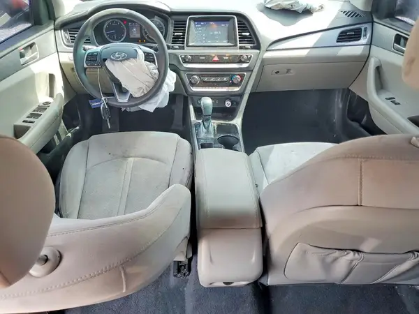 5NPE24AF4KH802597 2019 HYUNDAI SONATA - Image 8