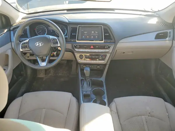 5NPE24AF4KH802616 2019 HYUNDAI SONATA - Image 8