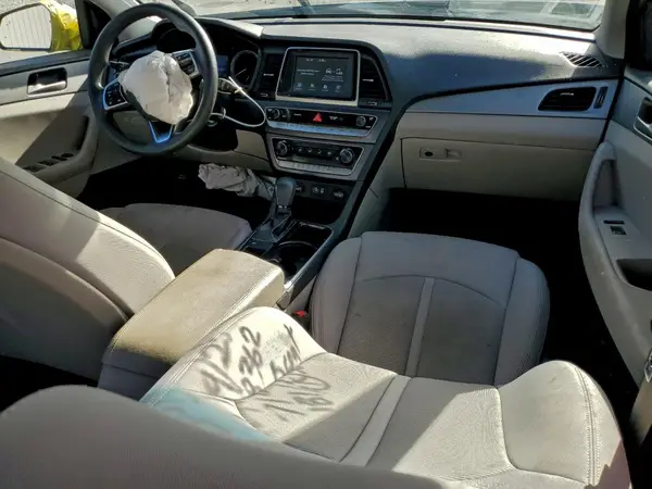5NPE24AF4KH806651 2019 HYUNDAI SONATA - Image 8