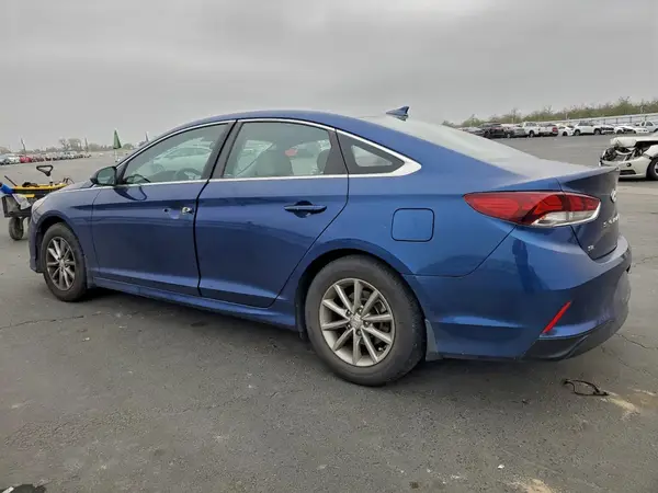 5NPE24AF4KH806696 2019 HYUNDAI SONATA - Image 2