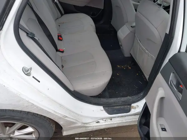 5NPE24AF4KH813504 2019 HYUNDAI SONATA - Image 8