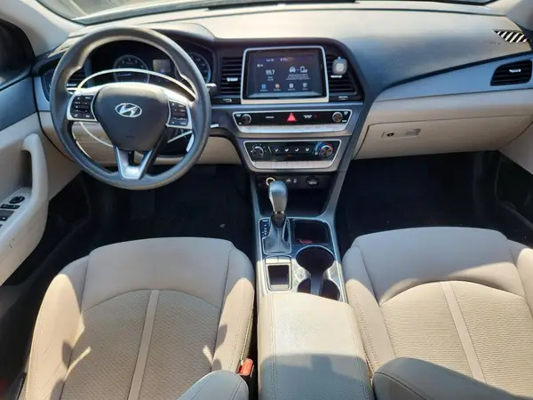 5NPE24AF4KH817052 2019 HYUNDAI SONATA - Image 8