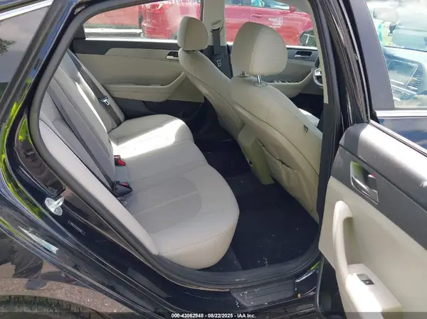 5NPE24AF4KH819500 2019 HYUNDAI SONATA - Image 8