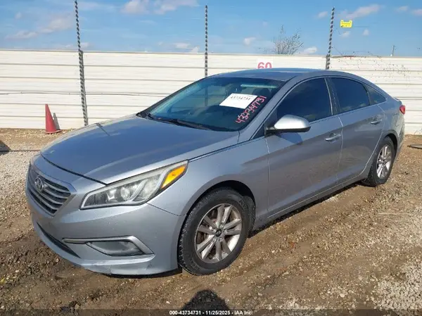 5NPE24AF5GH260546 2016 HYUNDAI SONATA - Image 2