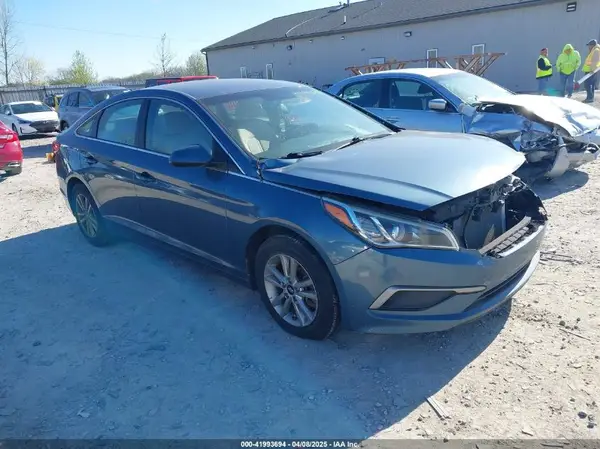 5NPE24AF5GH262507 2016 HYUNDAI SONATA - Image 1