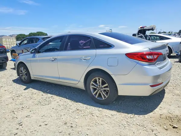 5NPE24AF5GH263446 2016 HYUNDAI SONATA - Image 2