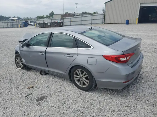 5NPE24AF5GH267478 2016 HYUNDAI SONATA - Image 2