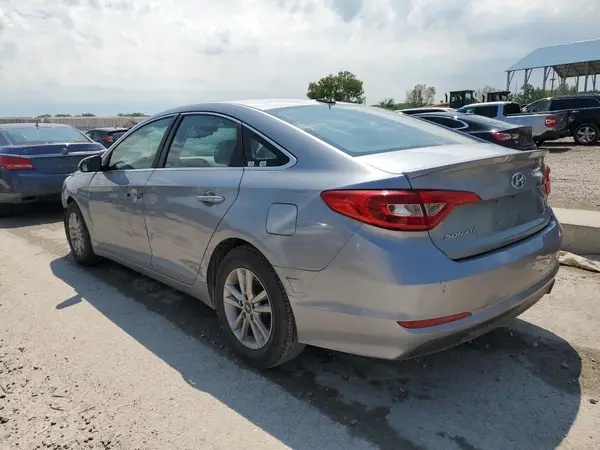 5NPE24AF5GH268131 2016 HYUNDAI SONATA - Image 2