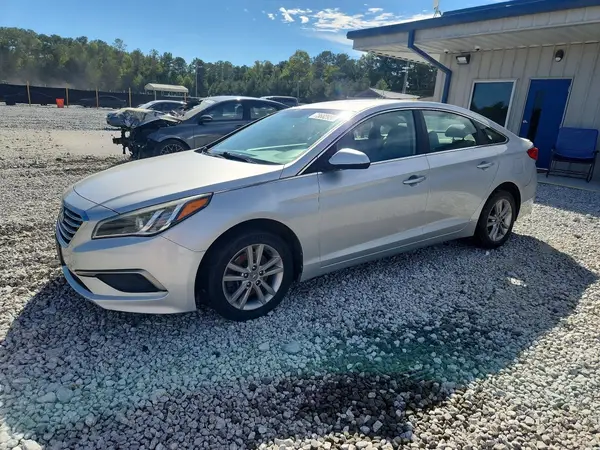 5NPE24AF5GH277959 2016 HYUNDAI SONATA - Image 1
