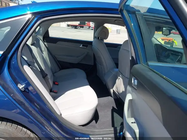 5NPE24AF5GH280117 2016 HYUNDAI SONATA - Image 8