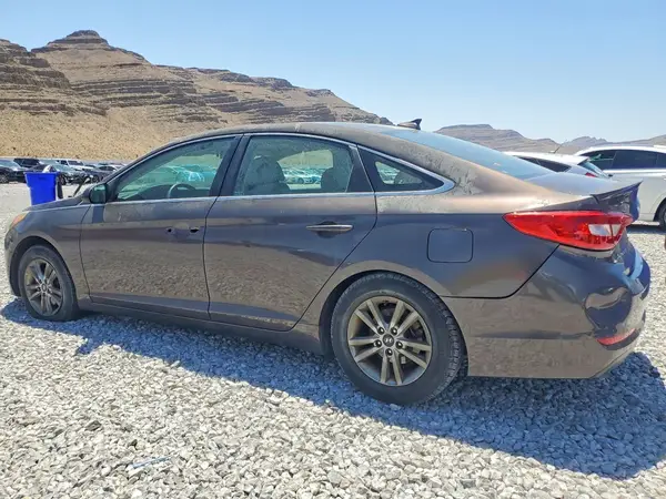 5NPE24AF5GH281199 2016 HYUNDAI SONATA - Image 2