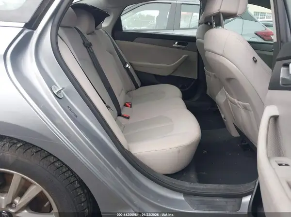 5NPE24AF5GH281722 2016 HYUNDAI SONATA - Image 8