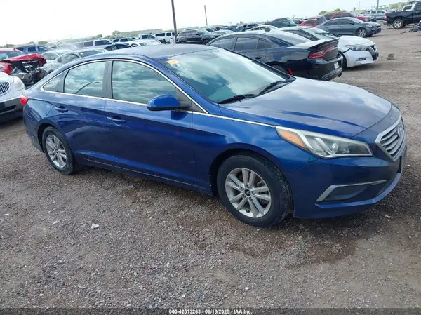 5NPE24AF5GH281879 2016 HYUNDAI SONATA - Image 1