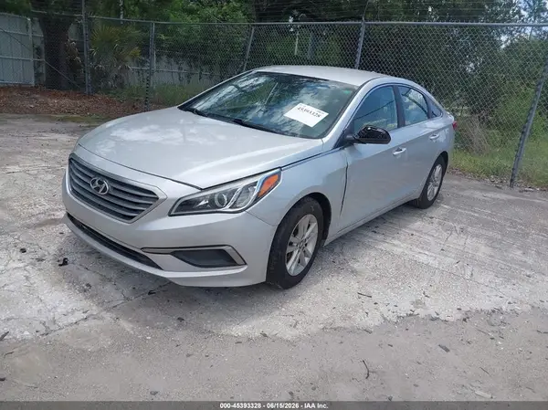 5NPE24AF5GH282465 2016 HYUNDAI SONATA - Image 2