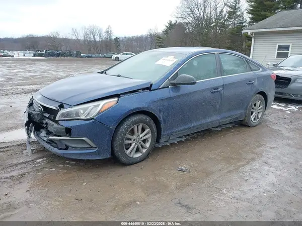 5NPE24AF5GH284586 2016 HYUNDAI SONATA - Image 2