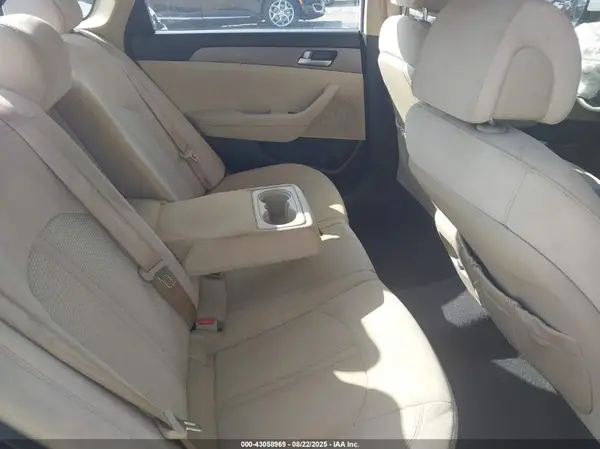 5NPE24AF5GH284720 2016 HYUNDAI SONATA - Image 8
