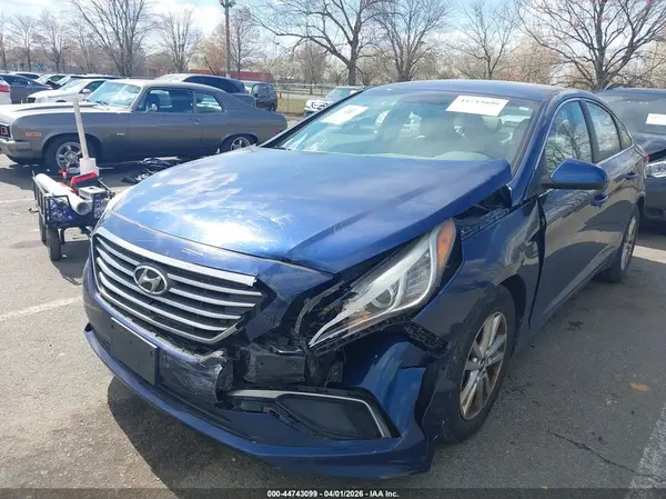 5NPE24AF5GH288315 2016 HYUNDAI SONATA - Image 2