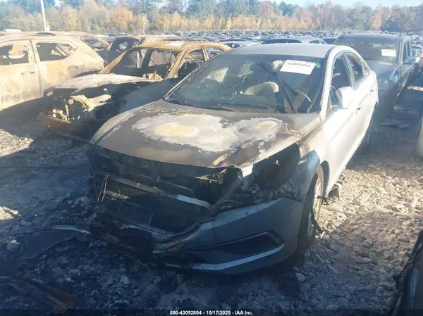 5NPE24AF5GH290291 2016 HYUNDAI SONATA - Image 2