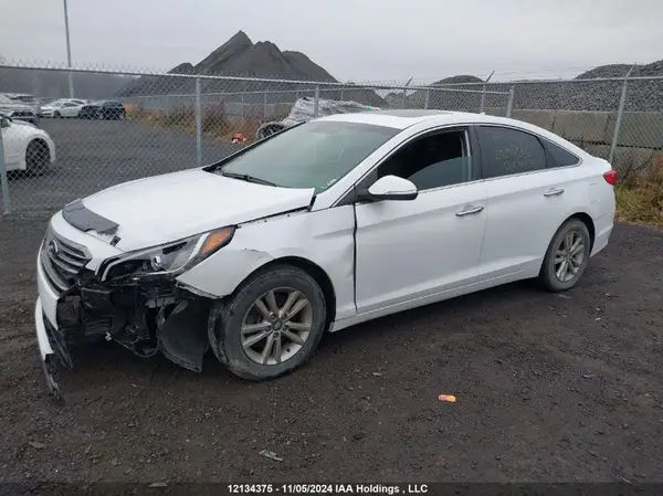 5NPE24AF5GH293031 2016 HYUNDAI SONATA - Image 2