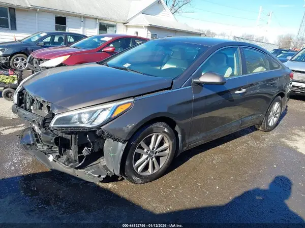 5NPE24AF5GH293482 2016 HYUNDAI SONATA - Image 2