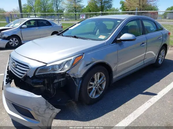 5NPE24AF5GH295765 2016 HYUNDAI SONATA - Image 2