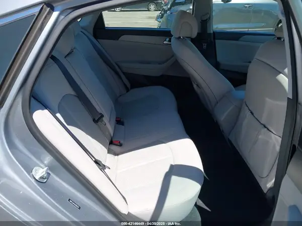 5NPE24AF5GH295765 2016 HYUNDAI SONATA - Image 8