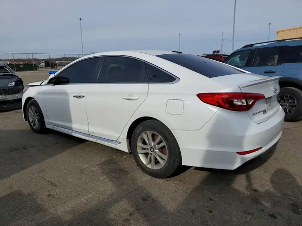 5NPE24AF5GH300091 2016 HYUNDAI SONATA - Image 2