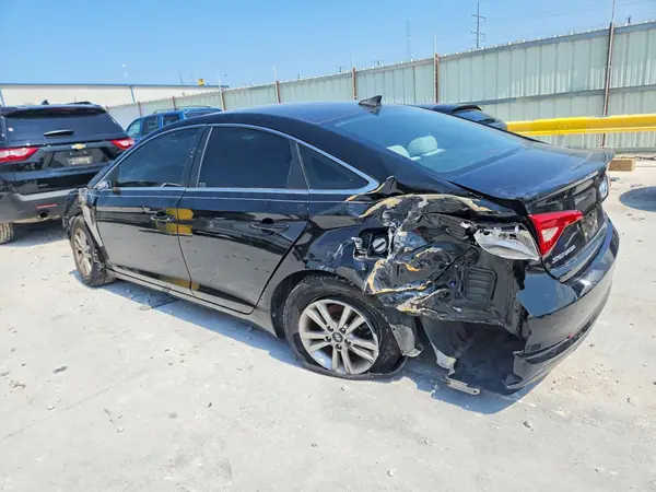5NPE24AF5GH302519 2016 HYUNDAI SONATA - Image 2