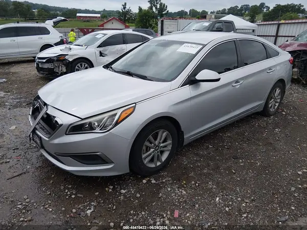 5NPE24AF5GH303914 2016 HYUNDAI SONATA - Image 2