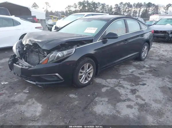 5NPE24AF5GH304366 2016 HYUNDAI SONATA - Image 2