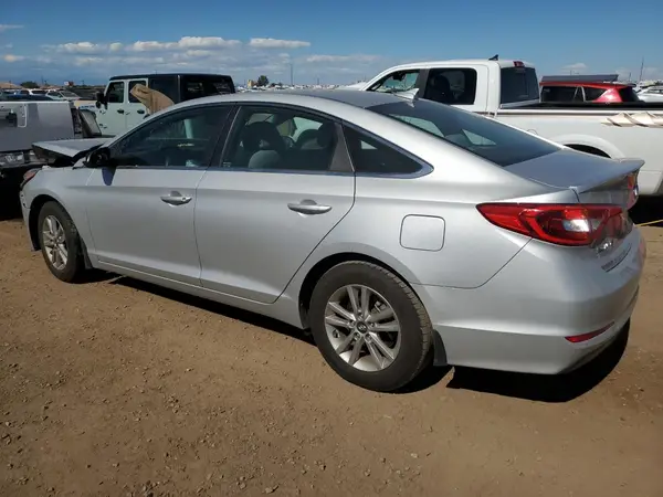 5NPE24AF5GH304402 2016 HYUNDAI SONATA - Image 2