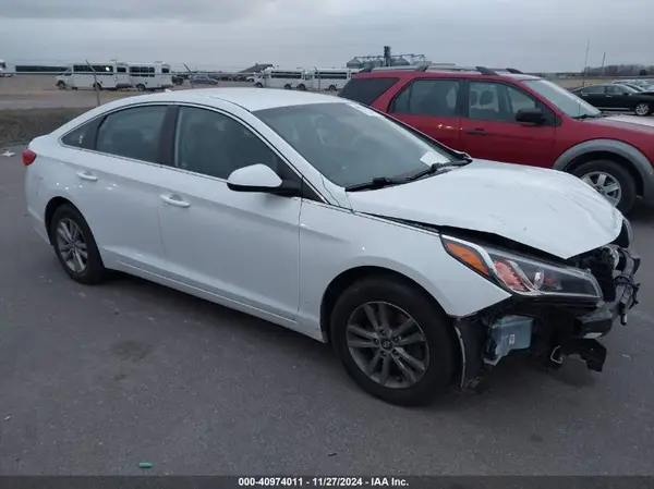 5NPE24AF5GH306148 2016 HYUNDAI SONATA - Image 1