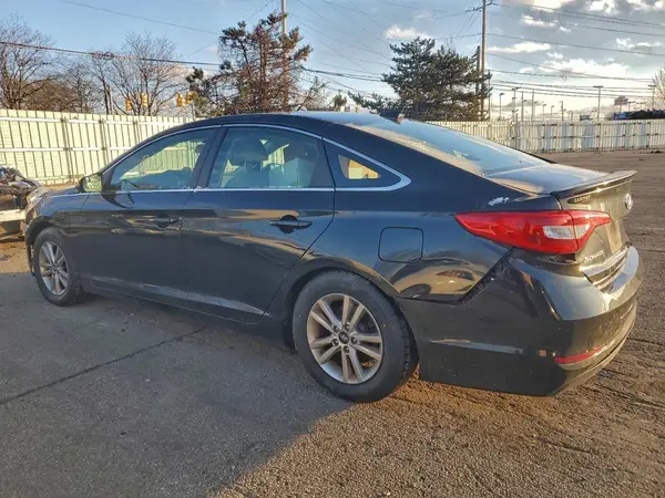 5NPE24AF5GH307428 2016 HYUNDAI SONATA - Image 2