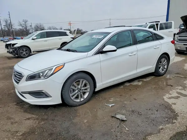 5NPE24AF5GH313679 2016 HYUNDAI SONATA - Image 1