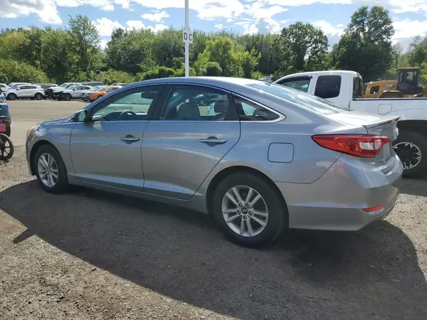 5NPE24AF5GH314153 2016 HYUNDAI SONATA - Image 2
