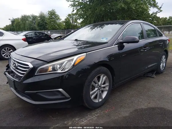 5NPE24AF5GH315142 2016 HYUNDAI SONATA - Image 2