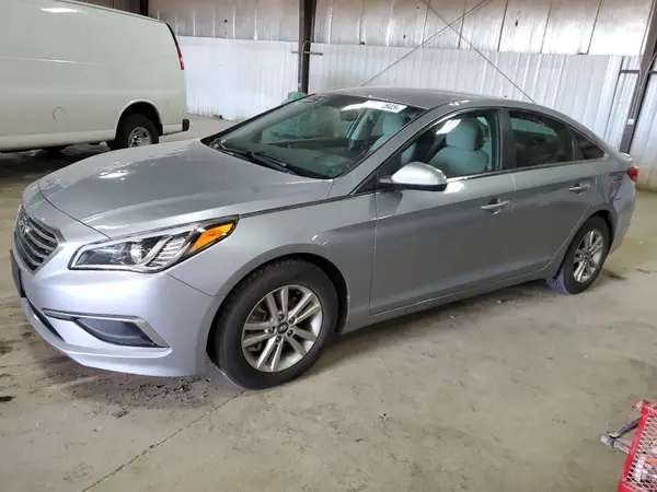 5NPE24AF5GH322477 2016 HYUNDAI SONATA - Image 1