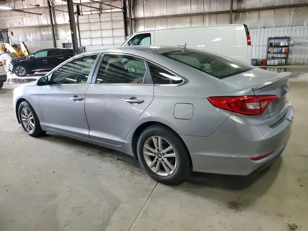5NPE24AF5GH322477 2016 HYUNDAI SONATA - Image 2