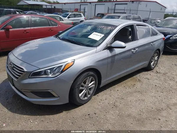 5NPE24AF5GH335486 2016 HYUNDAI SONATA - Image 2